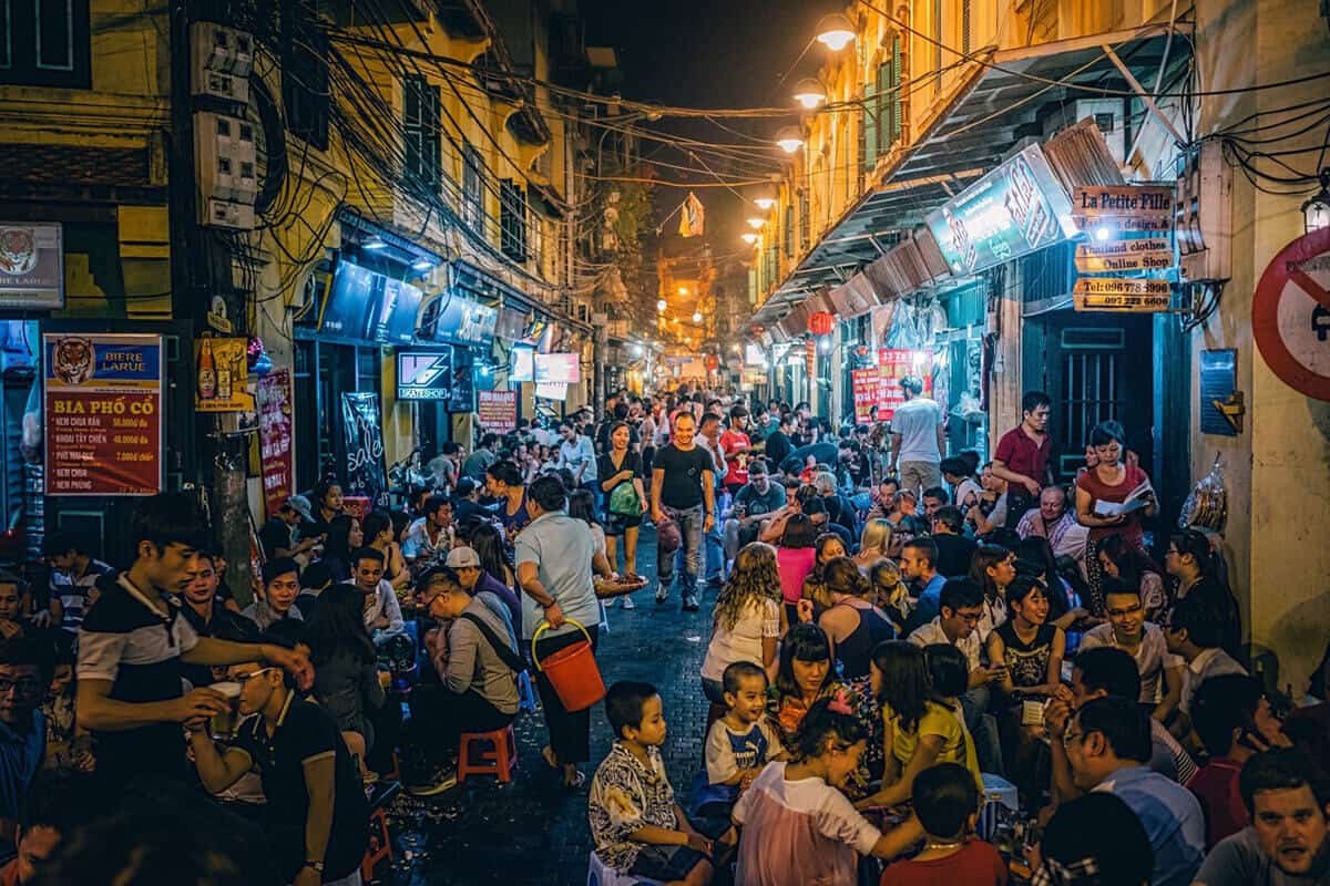 Càn quét 15 phố ẩm thực Hà Nội - Thiên đường cho các tín đồ ăn uống
