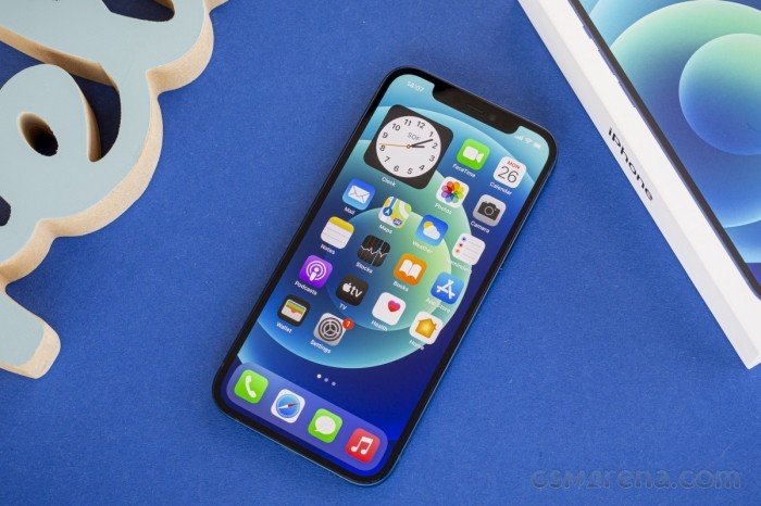 02-1785659232-day-la-iphone-5g-kem-man-oled-re-nhat-viet-nam-trang-bi-hon-iphone-16e-gia-re-bang-13-iphone-17e