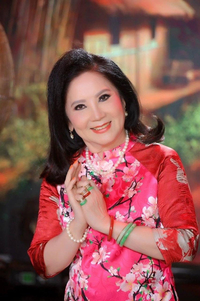 03-1785718039-tuoi-79-binh-yen-cua-nghe-si-mong-tuyen-khong-sinh-con-nhung-chua-tung-thay-co-don