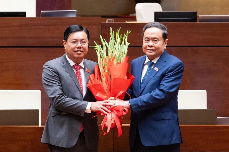 03-1785753061-ong-nguyen-tien-hai-lam-bo-truong-bo-noi-vu