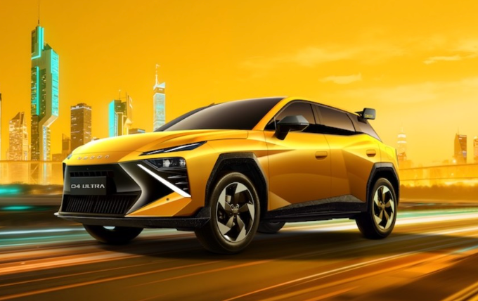 04-1785806498-omoda-4-ev-ra-mat-co-ca-thuan-dien-va-hybrid-doi-cung-cua-yaris-cross-va-mitsubishi-xforce