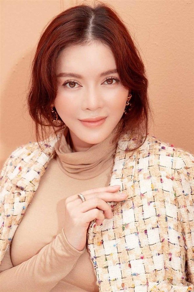 06-1785985135-chuyen-tinh-bi-mat-9-nam-cua-ly-nha-ky-va-nguoi-ban-trai-ten-phuc-my-nhan-dinh-dam-hien-tai-ra-sao