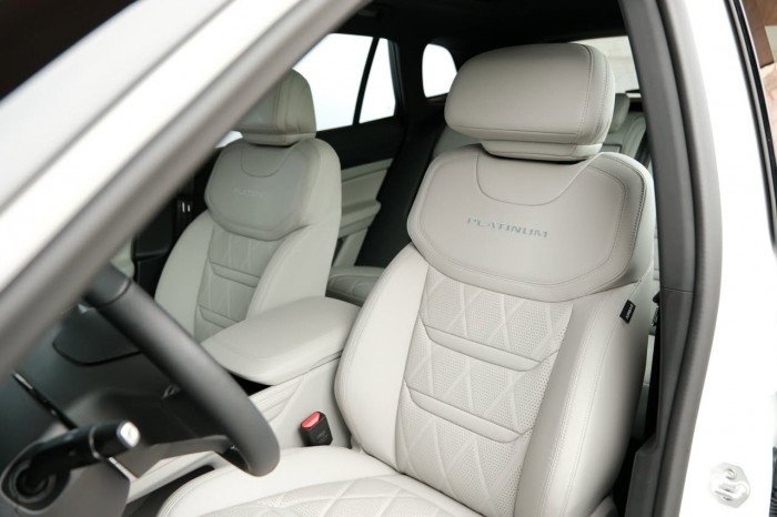 07-1786115877-ford-ra-mat-mau-suv-hang-c-moi-dep-long-lanh-gia-700-trieu-dong-pha-gia-mazda-cx-5-va-honda-cr-v