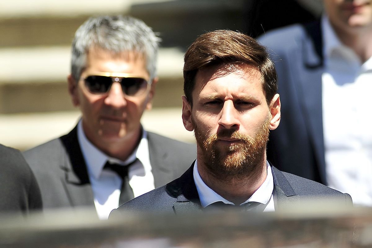 08-1786191584-cha-cua-messi-qua-doi-o-tuoi-68