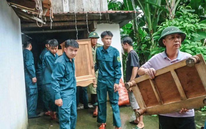 09-1786237850-thanh-hoa-xuat-hien-vet-nut-lon-keo-dai-khan-cap-di-doi-17-ho-dan-khoi-vung-nguy-hiem