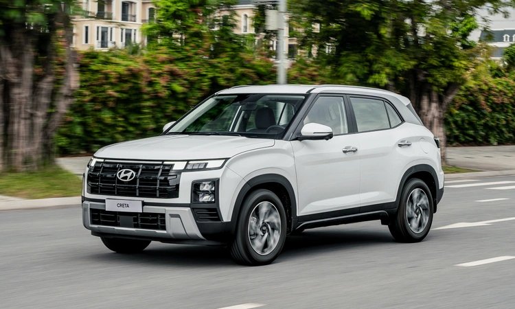 10-1786328997-oat-suv-hang-b-dong-loat-giam-gia-thang-8-co-xe-duoc-giam-hon-250-trieu-dong