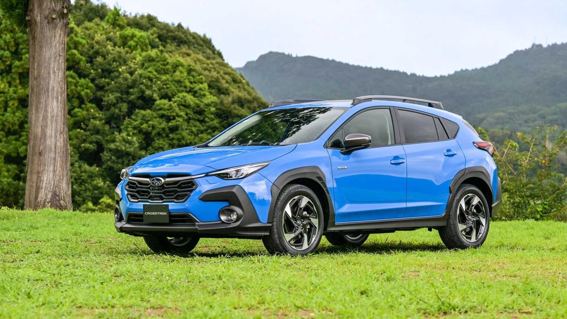 10-1786328997-oat-suv-hang-b-dong-loat-giam-gia-thang-8-co-xe-duoc-giam-hon-250-trieu-dong