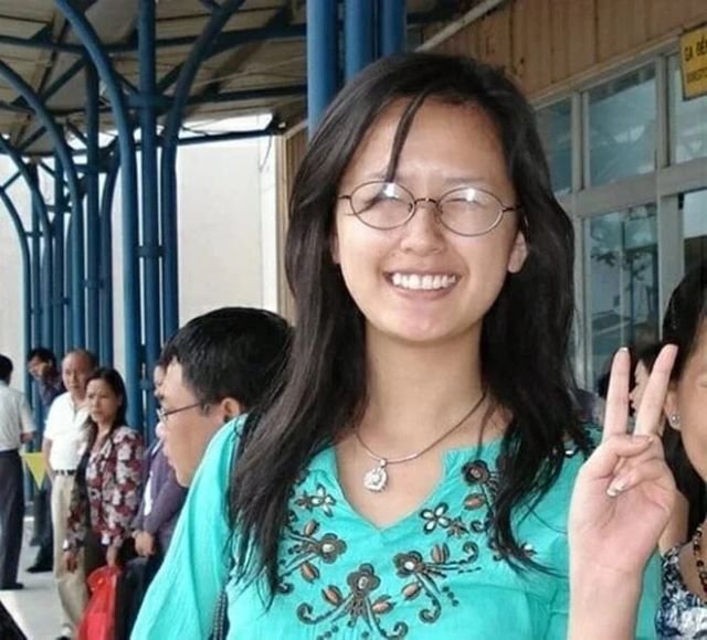 10-1786337457-mai-phuong-thuy-va-qua-khu-hoc-duong-it-ai-biet-nu-sinh-truong-top-so-huu-thanh-tich-cuc-khung