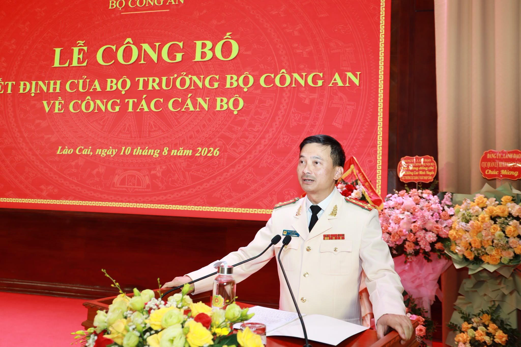 10-1786337516-pho-cuc-truong-an-ninh-chinh-tri-noi-bo-duoc-bo-nhiem-lam-giam-doc-cong-an-tinh-lao-cai