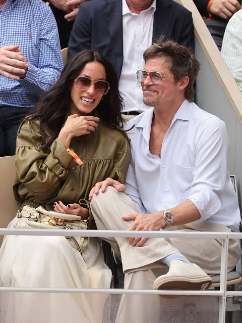 11-1786436260-brad-pitt-lan-dau-noi-ve-giai-doan-khong-thay-loi-thoat-sau-ly-hon-angelina-jolie