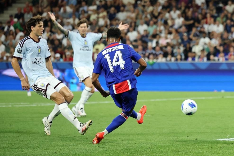 13-1786576091-psg-bao-ve-thanh-cong-sieu-cup-chau-au-2026-danh-bai-aston-villa-day-ban-linh-de-di-vao-lich-su