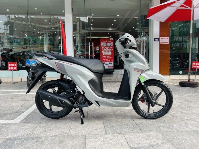 13-1786605621-bang-gia-xe-honda-vision-2026-giua-thang-82026-giam-sap-san-gia-re-nhu-beo-ha-do-van-xe-may-dien