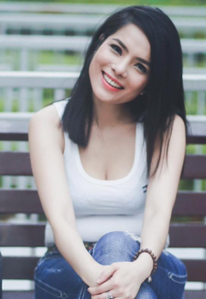 13-1786609962-nsut-kieu-thanh-phia-truoc-la-bau-troi-tu-vai-dien-de-doi-den-cuoc-song-kin-tieng-sau-nhieu-nam