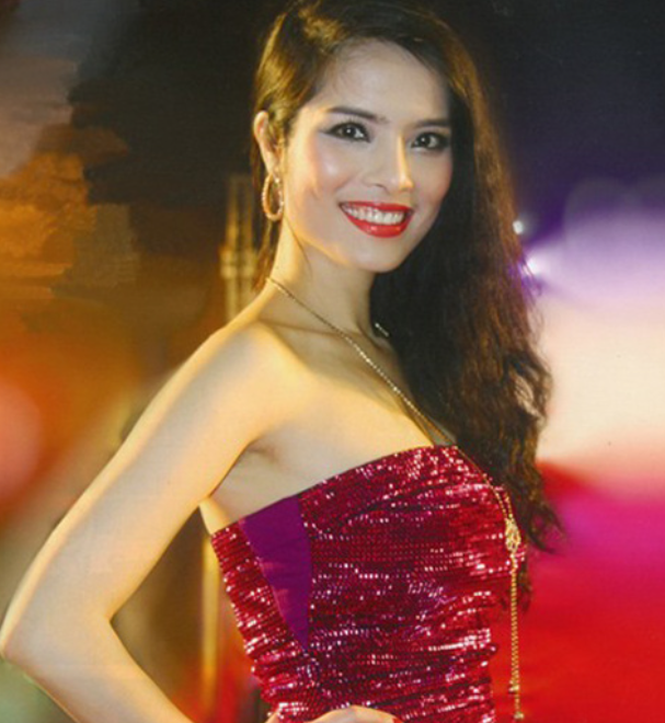 13-1786609962-nsut-kieu-thanh-phia-truoc-la-bau-troi-tu-vai-dien-de-doi-den-cuoc-song-kin-tieng-sau-nhieu-nam