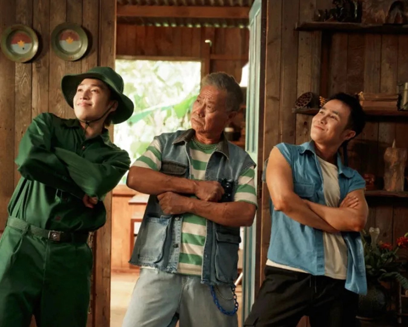 14-1786675225-phim-moi-cua-huynh-lap-tao-con-dia-chan-phong-ve-chua-chieu-chinh-thuc-da-leo-thang-top-1