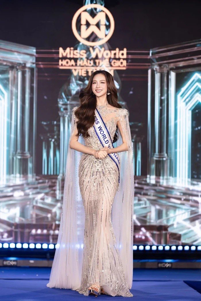 17-1786932284-ap-luc-dang-sau-loi-the-san-nha-cua-bao-ngoc-tai-miss-world-lan-thu-73