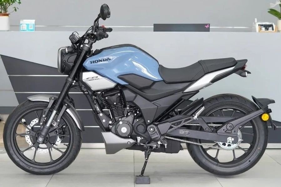 18-1787020756-sundiro-honda-cb190tr-co-phanh-abs-hai-kenh-va-ly-hop-chong-truot-gia-50-trieu-dong