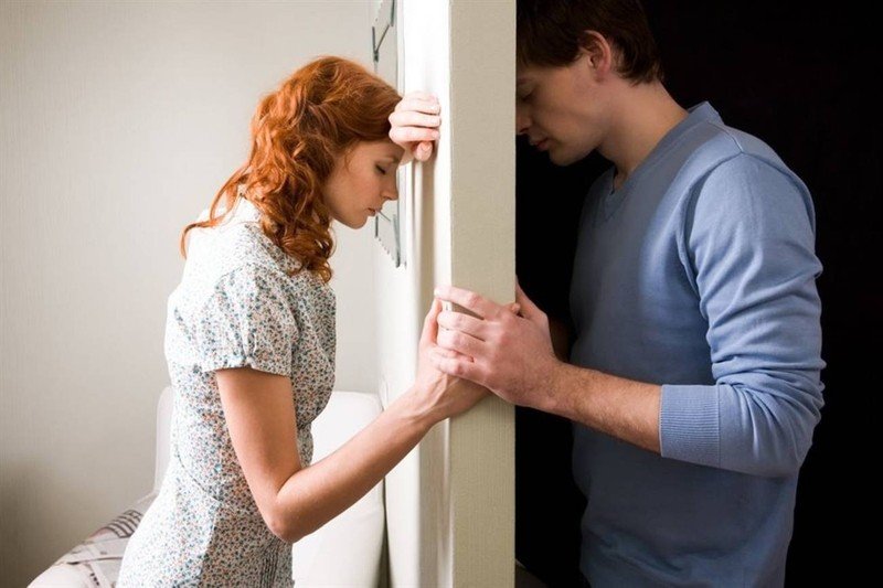 Ngoại tình tư tưởng là gì? Dấu hiệu nhận biết - Nhà thuốc FPT Long Châu