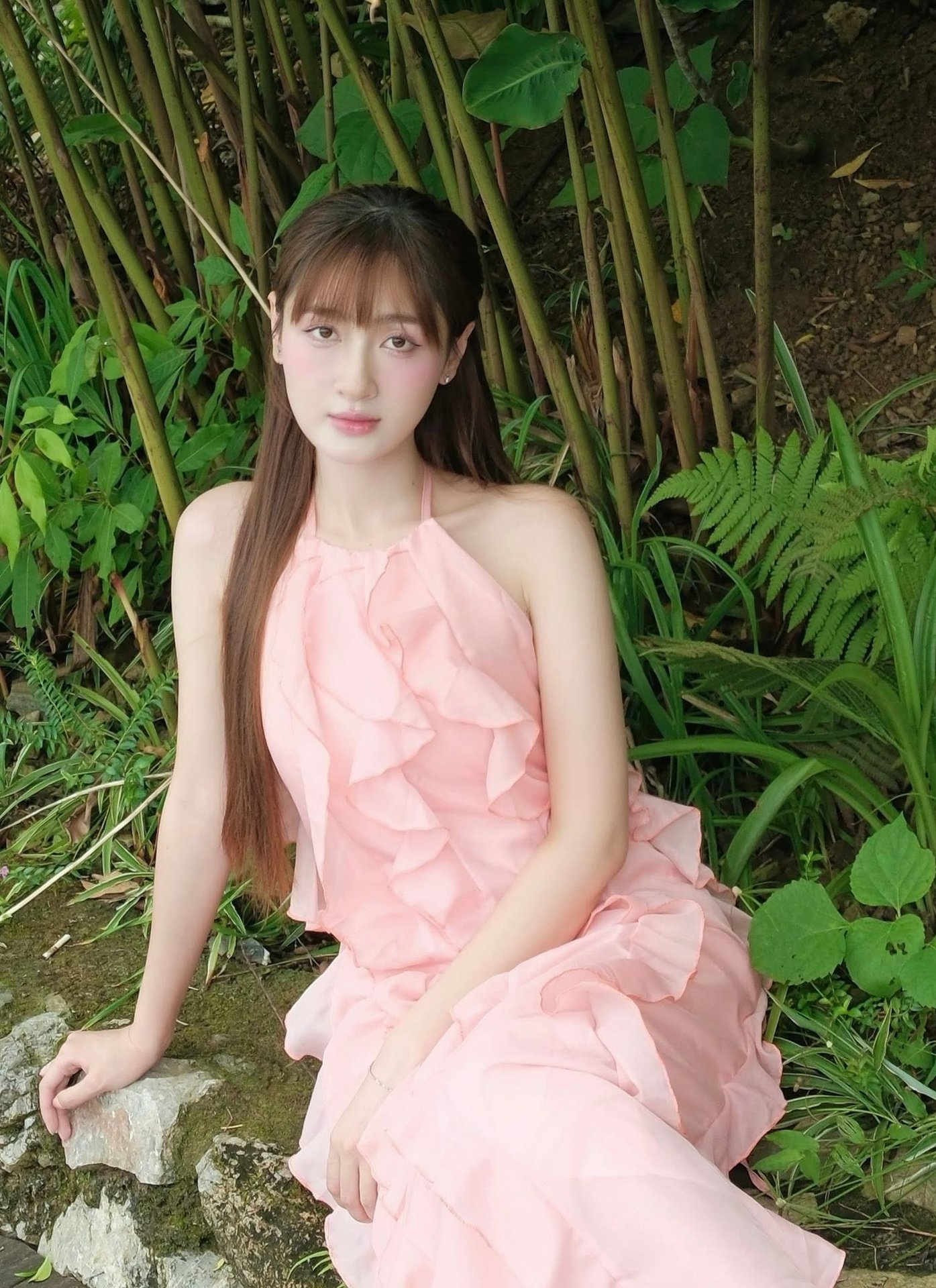 20-1787208683-nu-dien-vien-gio-vang-vtv-to-bi-dan-anh-dung-cham-co-the-con-dem-ra-ke-mua-vui-bi-phot-moi-nhan-tin-xin-loi