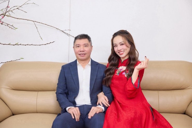 24-1787534497-su-that-phia-sau-loi-don-nsnd-cong-ly-o-nha-de-vo-nuoi-ba-xa-kem-15-tuoi-chinh-thuc-len-tieng
