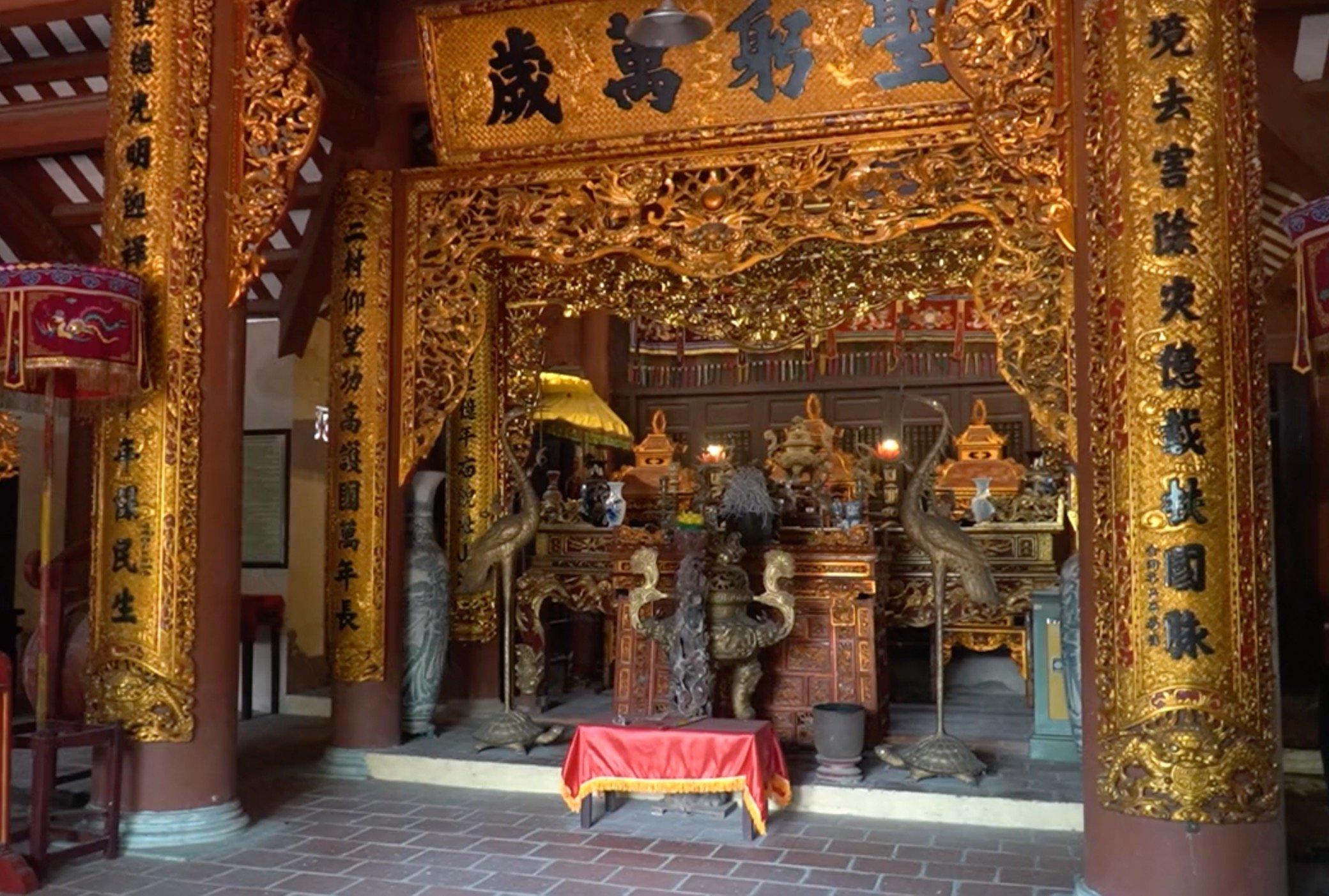 25-1787622701-bac-ninh-di-doi-hai-ngoi-dinh-co-de-lam-duong-noi-ha-noi-voi-san-bay-gia-binh