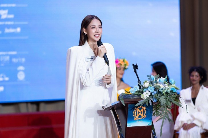 25-1787625446-hoa-hau-bao-ngoc-dung-chan-o-top-20-head-to-head-challenge-du-gay-an-tuong-manh-tai-miss-world-2026