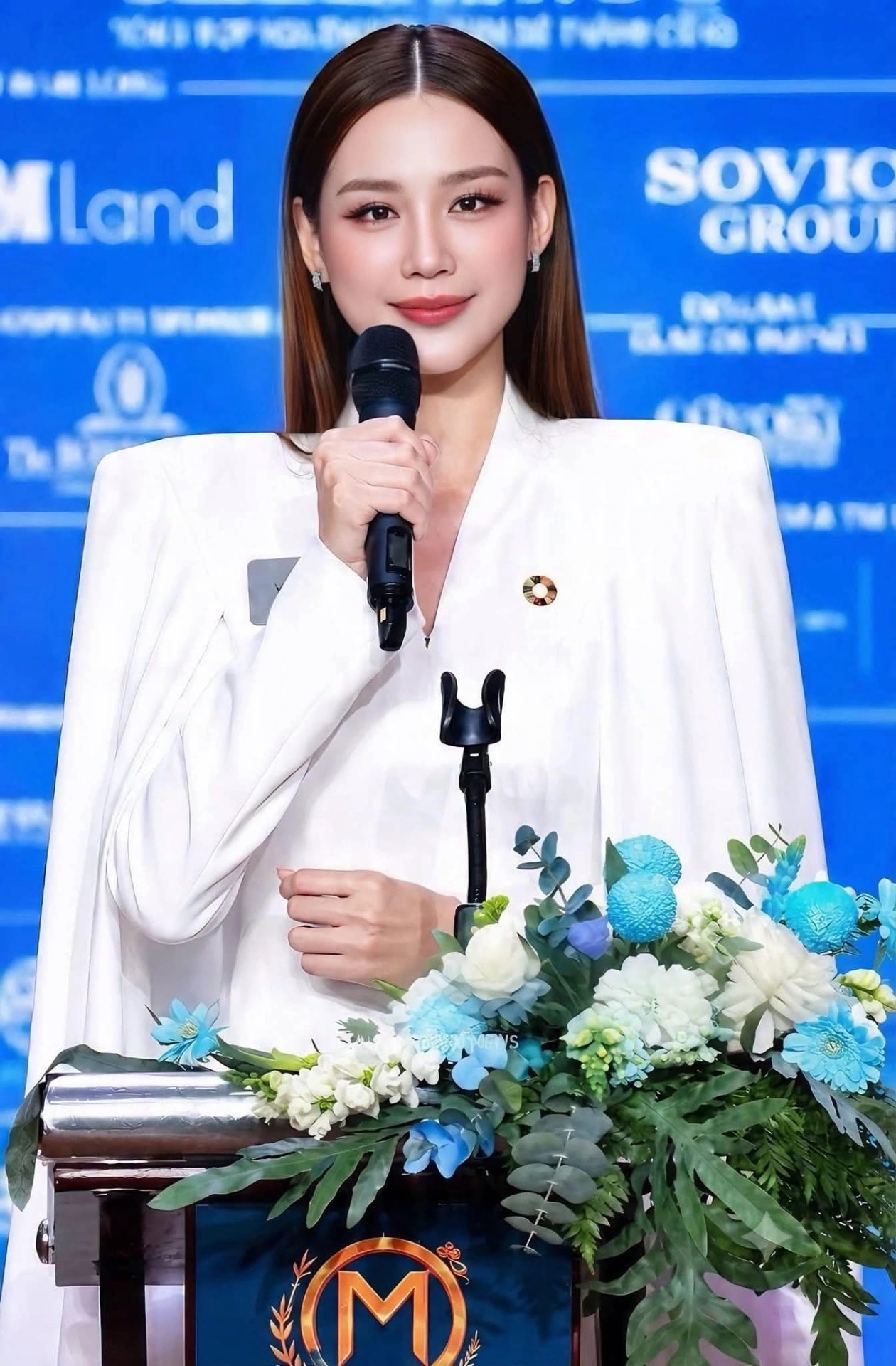 25-1787625535-hoa-hau-bao-ngoc-dung-chan-o-top-20-head-to-head-challenge-du-gay-an-tuong-manh-tai-miss-world-2026
