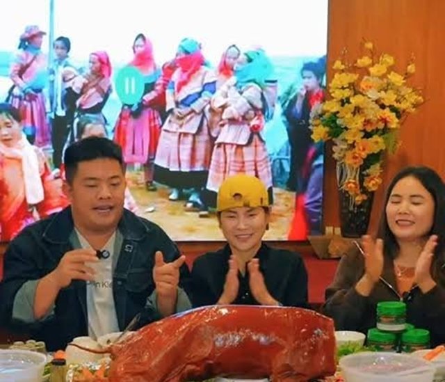 25-1787625902-nga-sumo-lien-tuc-bi-goi-ten-sau-khi-vo-chong-hai-sapa-bi-bat-hien-ra-sao