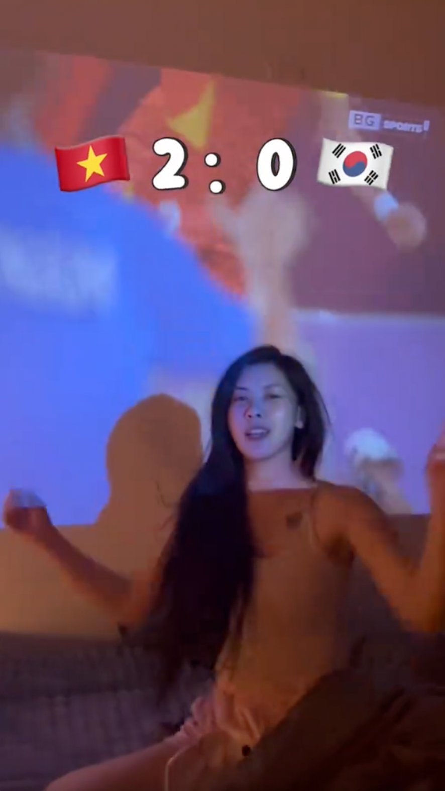 26-1787718619-nu-cdv-xinh-dep-nguoi-thai-lan-gay-sot-khi-cong-khai-thich-dinh-bac-quyet-tam-hoc-tieng-viet