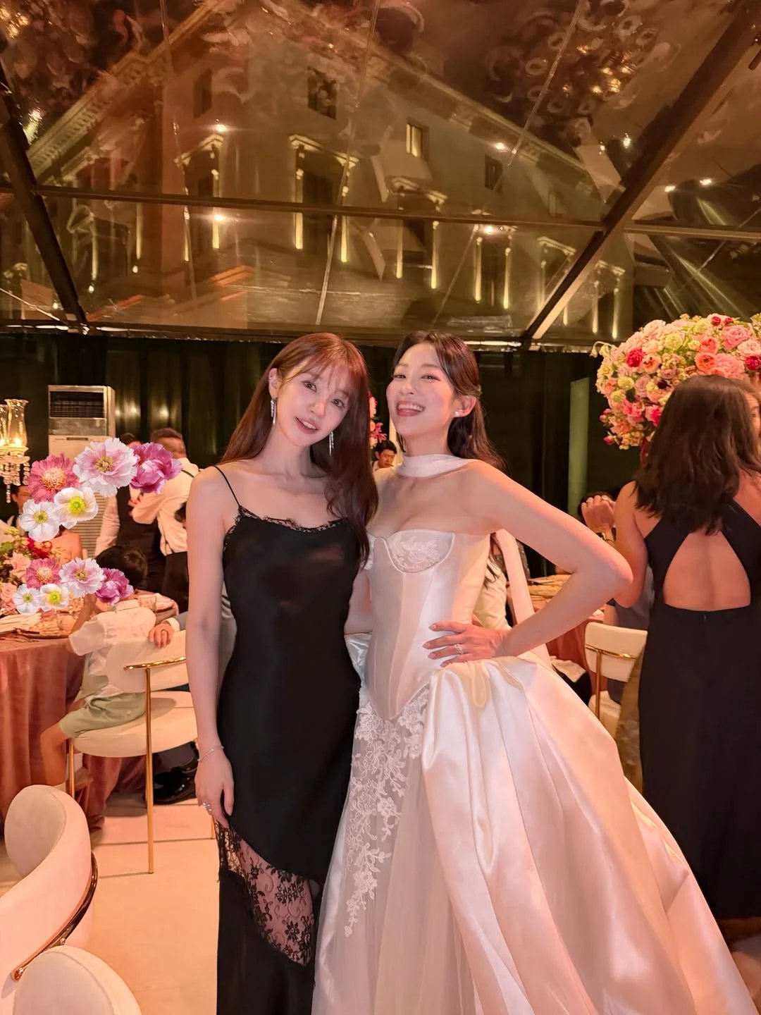 28-1787920049-yoon-eun-hye-len-tieng-ve-tranh-cai-bi-cho-la-lan-at-co-dau-tai-dam-cuoi