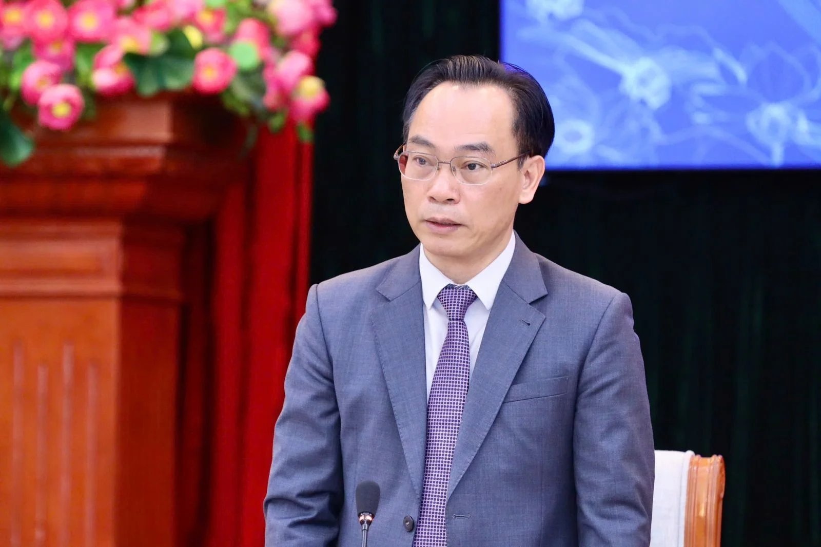 31-1788186478-bo-truong-gddt-len-tieng-ve-kien-nghi-kiem-soat-hoc-phi-dai-hoc