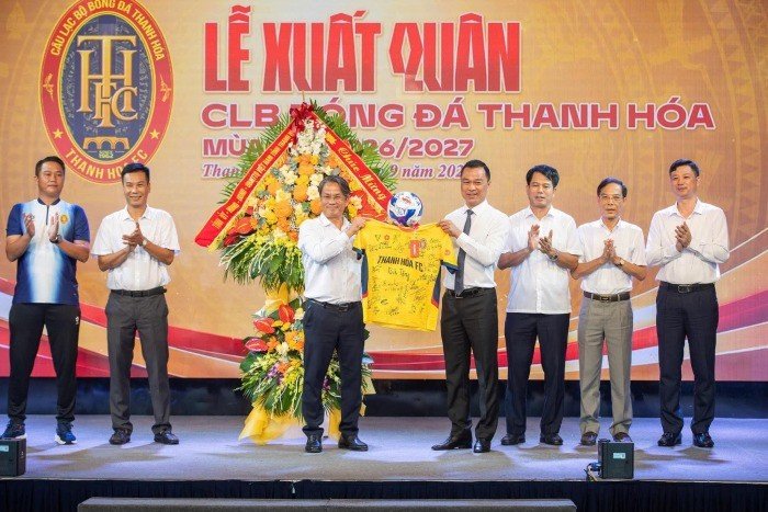 04-1788477126-chu-tich-to-anh-dung-phat-co-xuat-quan-clb-thanh-hoa-mua-giai-moi-quyet-tru-hang
