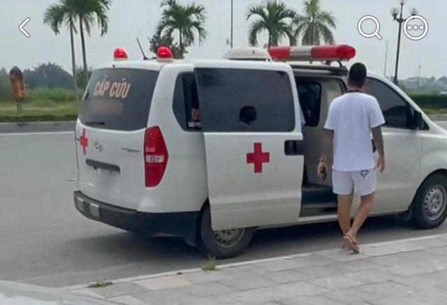 04-1788536187-vu-xe-cho-benh-nhan-16km-thu-95-trieu-dong-o-thanh-hoa-cong-an-lam-ro-xe-cap-cuu-ben-ngoai-gan-logo-coi-hu-benh-vien