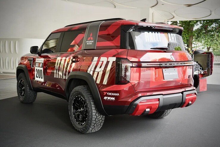 09-1788920418-mitsubishi-pajero-the-he-moi-chinh-thuc-tai-xuat-voi-phien-ban-rally-concept-cuc-ham-ho
