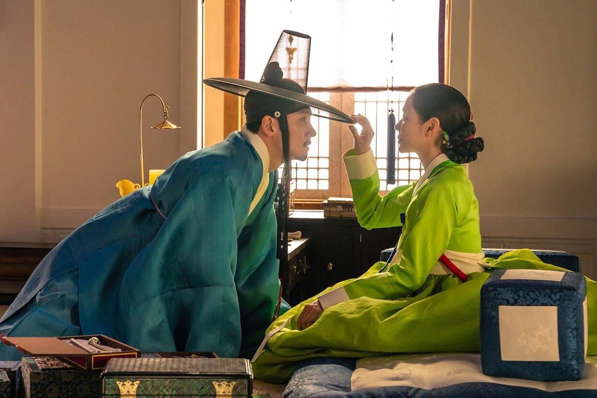 09-1788945240-son-ye-jin-tai-xuat-trong-phim-18-cung-ji-chang-wook