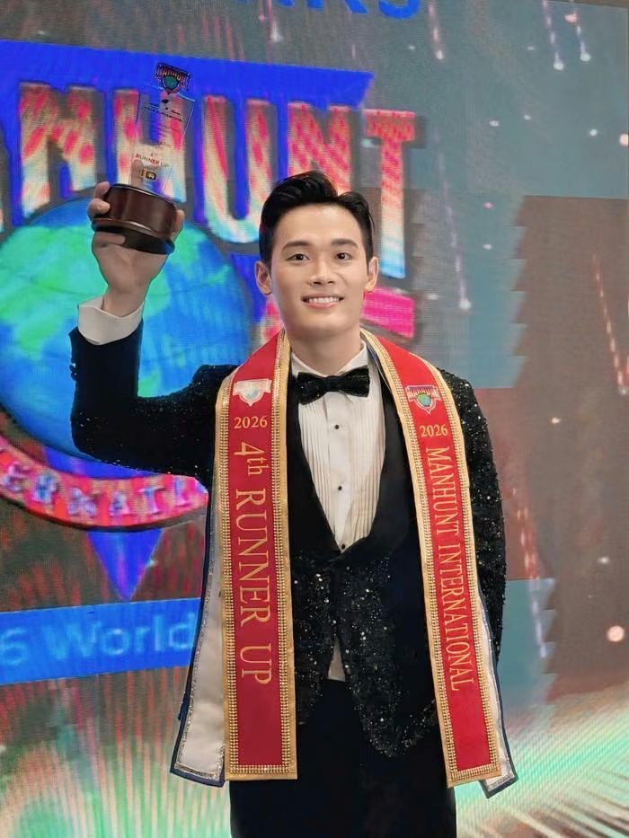 10-1789027238-dai-dien-phap-dang-quang-manhunt-international-2026-viet-nam-gianh-ngoi-a-vuong