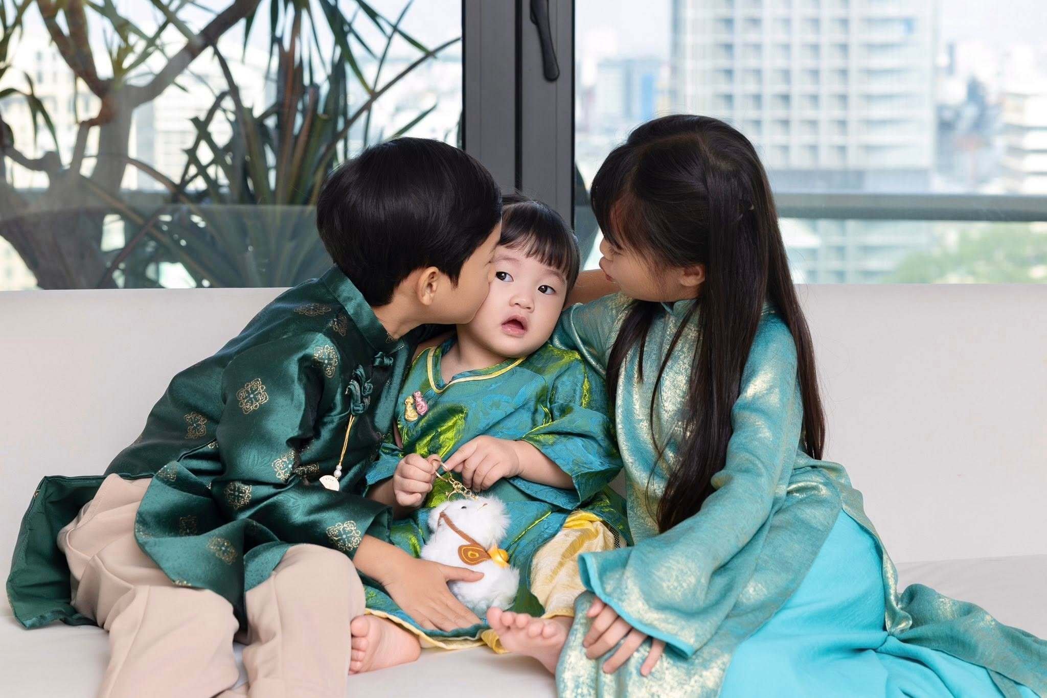 10-1789030104-tung-2-lan-tu-choi-miss-world-hoa-hau-viet-nam-gio-co-cuoc-song-ra-sao
