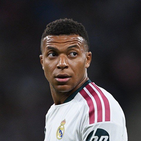 Kylian Mbappe sớm nóng máy với bàn thắng vào lưới Inter