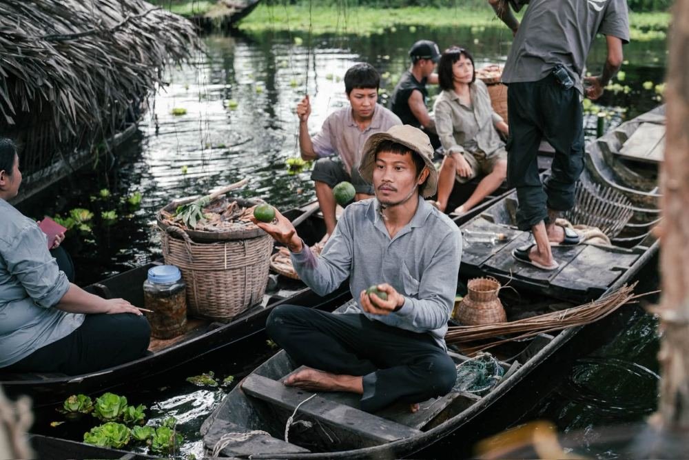 16-1789524359-dien-vien-phuong-nam-bi-ran-can-ngay-tren-truong-quay-phim-kinh-di-ut-lan-2