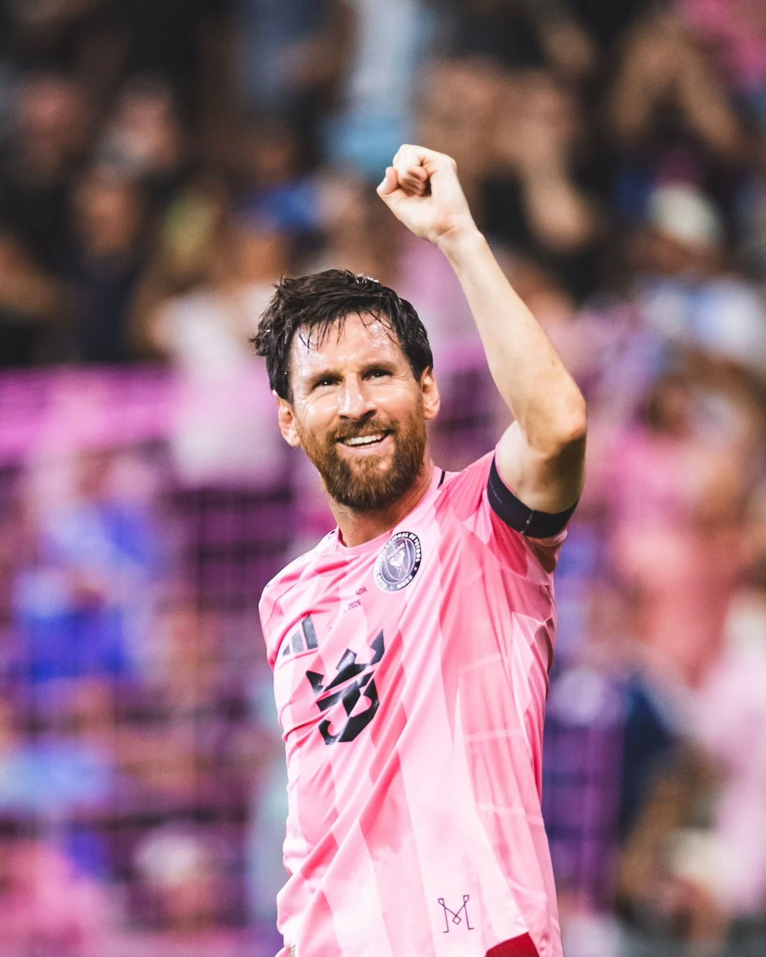 17-1789616350-messi-can-moc-lich-su-inter-miami-gianh-sieu-cup-bac-my