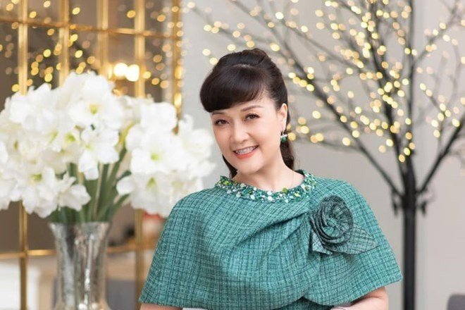 18-1789700618-van-dung-len-tieng-truoc-song-gio-chi-trich-vai-nguoi-me-trong-mua-he-nam-ay