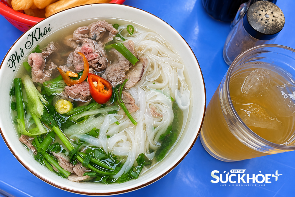 Phở Khôi Hói - một trong những quán phở nổi tiếng tại Hà Nội