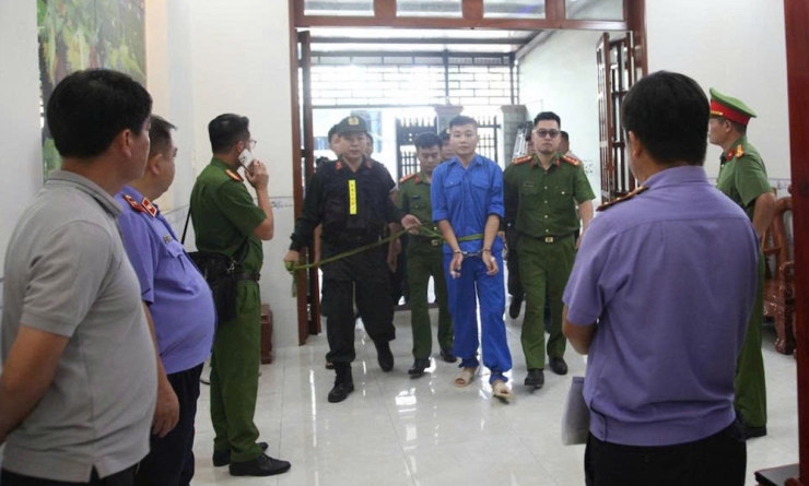 Quá trình điều tra, Nguyễn Đức Anh đã khai nhận từng đe doạ, ép buộc người yêu ra rừng tràm để định ra tay sát hại. Ảnh: CACC