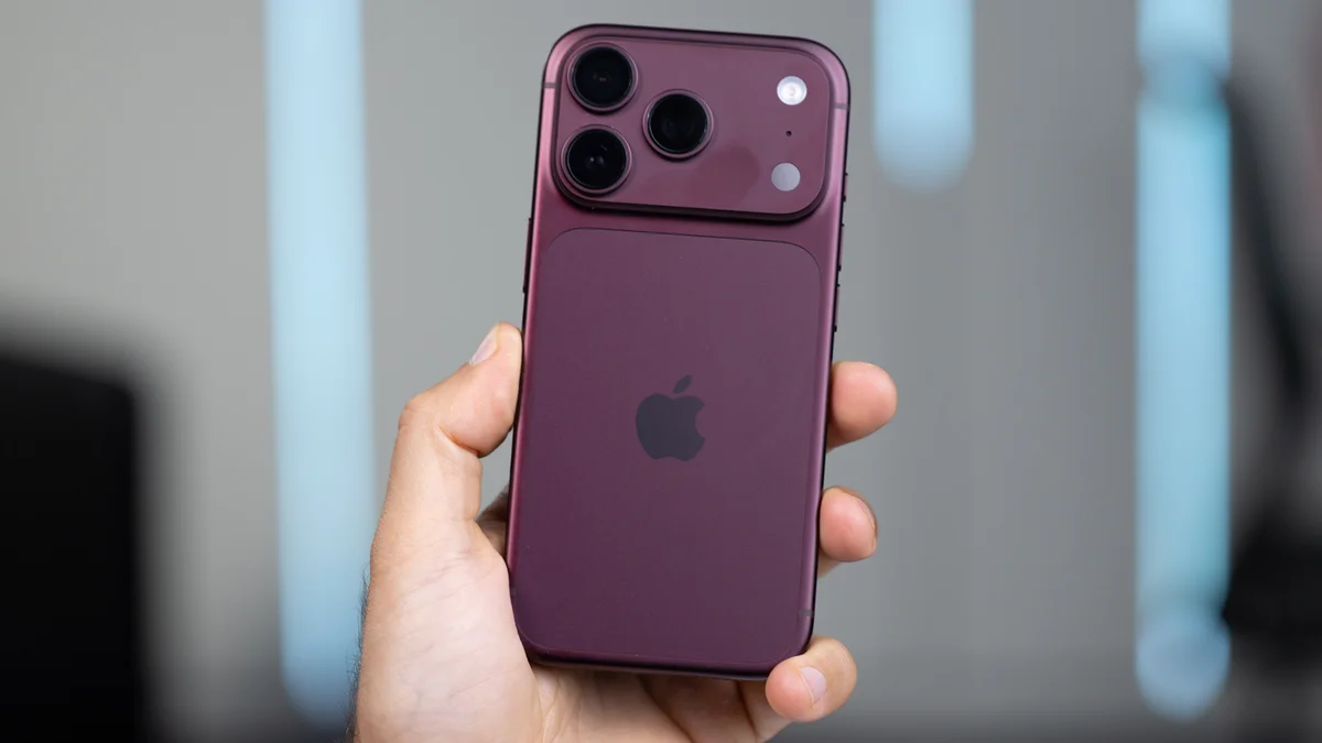 22-1790050717-iphone-18-pro-nho-hon-nhung-pin-co-ngang-iphone-17-pro-max