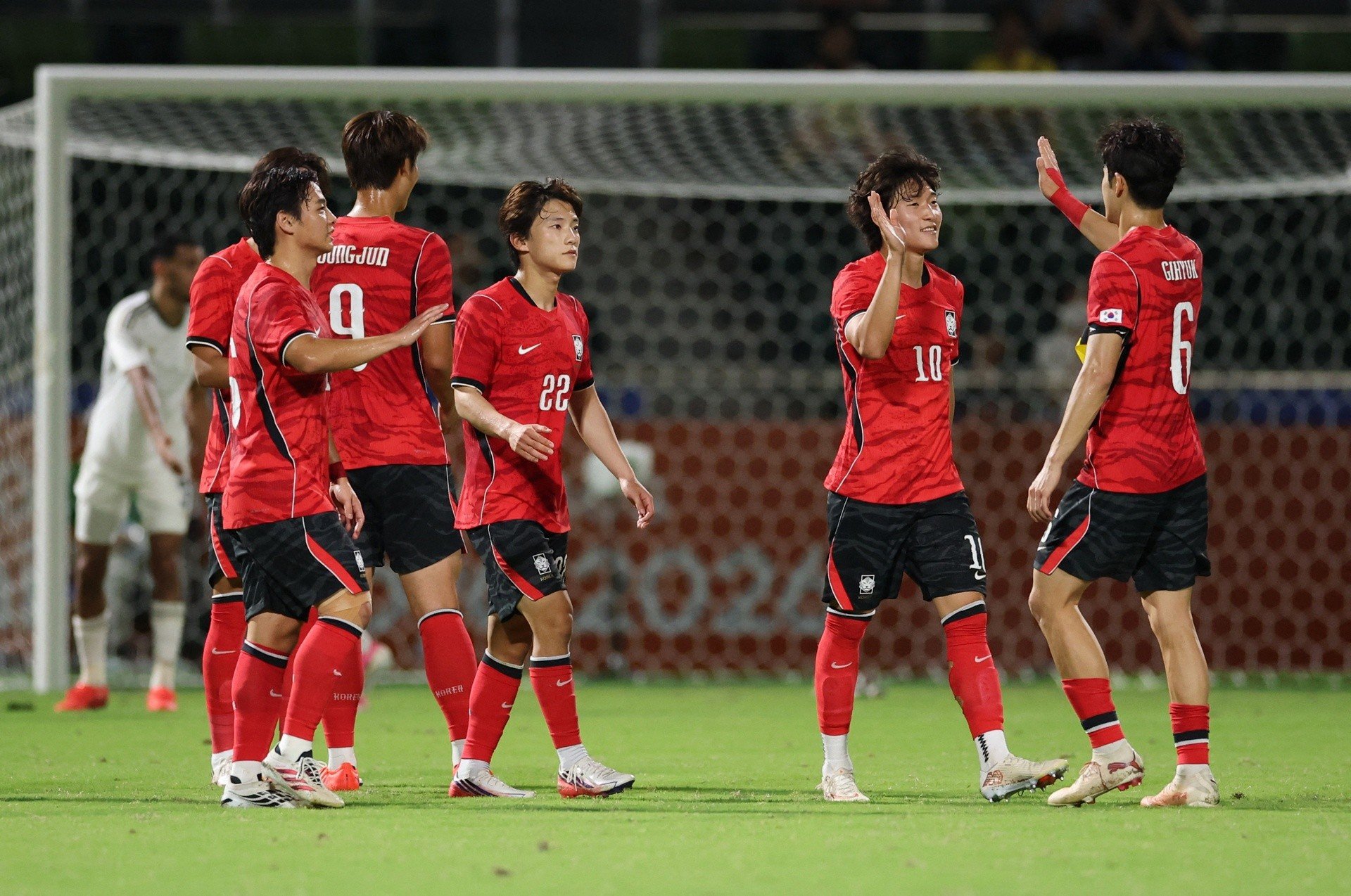 22-1790085984-u23-viet-nam-cham-tran-nha-duong-kim-vo-dich-han-quoc-o-tu-ket-asiad-20