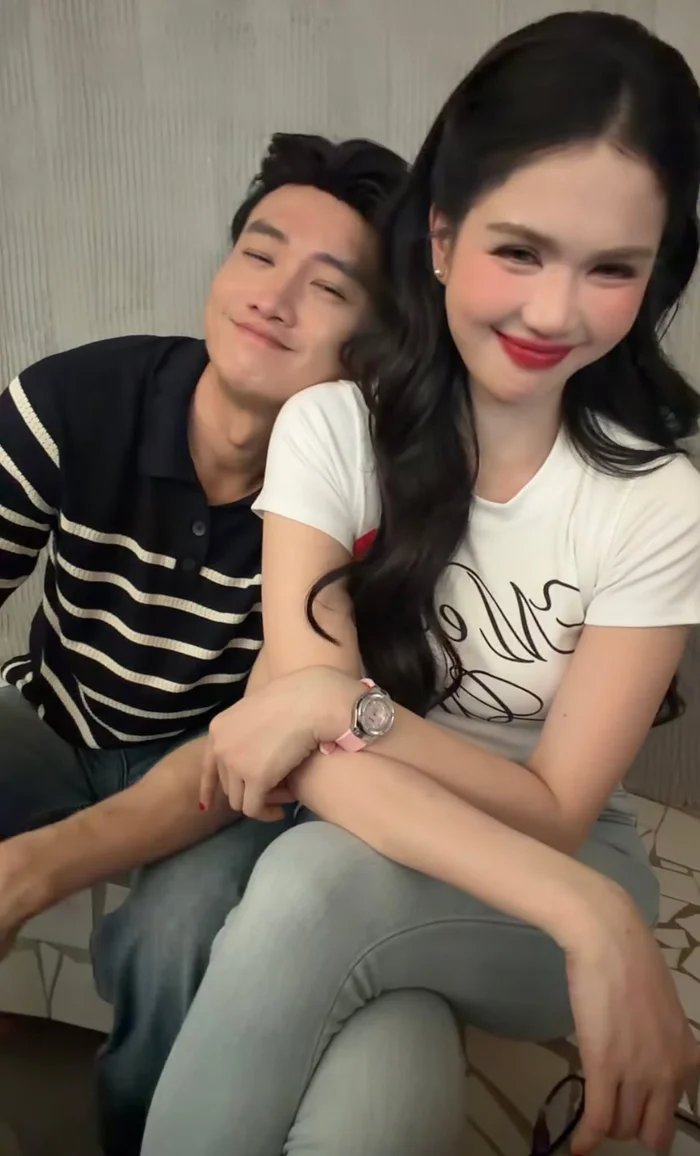 23-1790149394-phan-ung-cua-ngoc-trinh-ve-moi-quan-he-voi-quoc-truong-khi-bi-netizen-soi-chi-tiet-hai-huoc