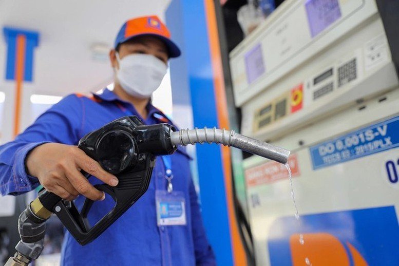 Điều chỉnh giá xăng dầu từ 15h ngày 24/9- Ảnh 1.
