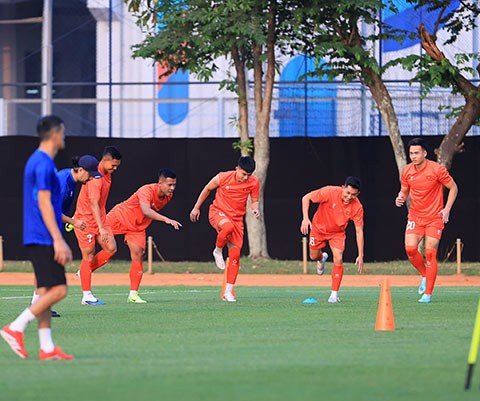 25-1790291538-hoang-duc-noi-ve-chan-thuong-bo-ngo-tran-ra-quan-fifa-asean-cup-2026