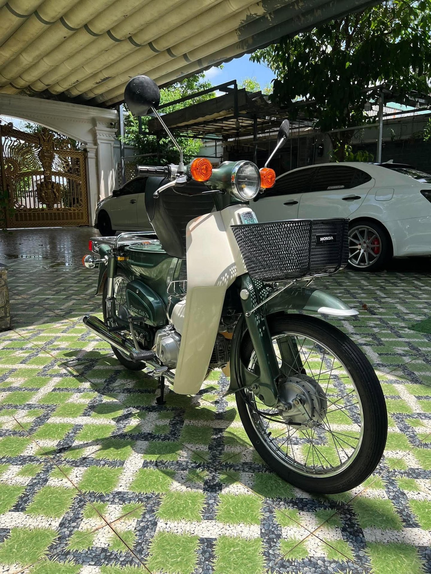 26-1790412495-honda-cub-8170cc-doi-1980-duoc-chao-gia-420-trieu-dong