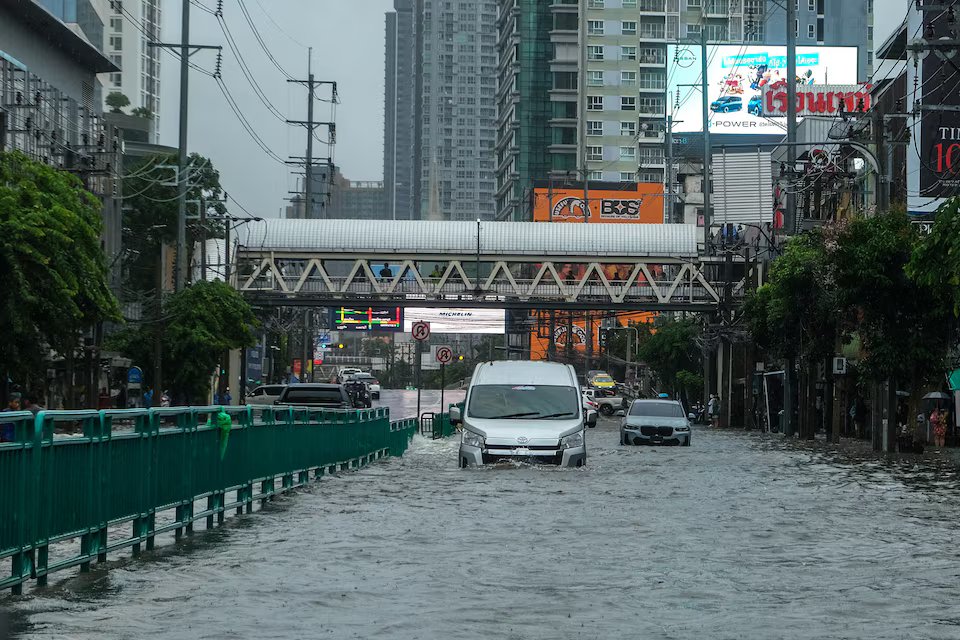 26-1790420889-bangkok-tuyen-bo-tinh-trang-tham-hoa-canh-tuong-kho-tin-trong-nhung-ngay-qua